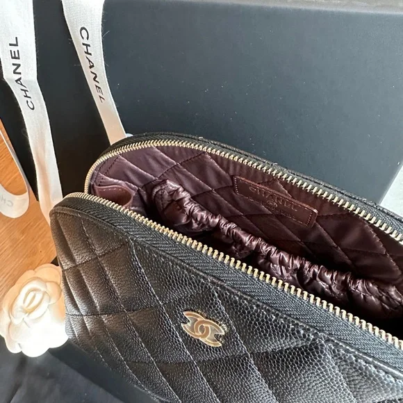FULL SET - CHANEL Black Caviar Quilted Zipped Cosmetic Case - Picture 9 of 13